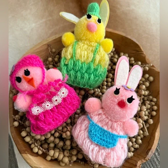 Vintage Handmade Easter Chick & Bunny Trio Finger Puppets Easter Home Decor - Picture 6 of 10